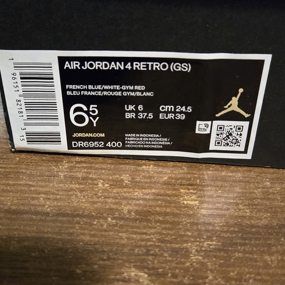 Nike Jordan 4 Retro Messy Room - Picture 2 of 8